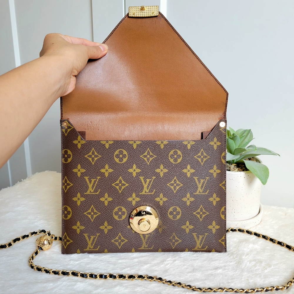 💕Louis Vuitton ENVELOPE Vintage Clutch Crossbody Monogram - Picture 8 of 15